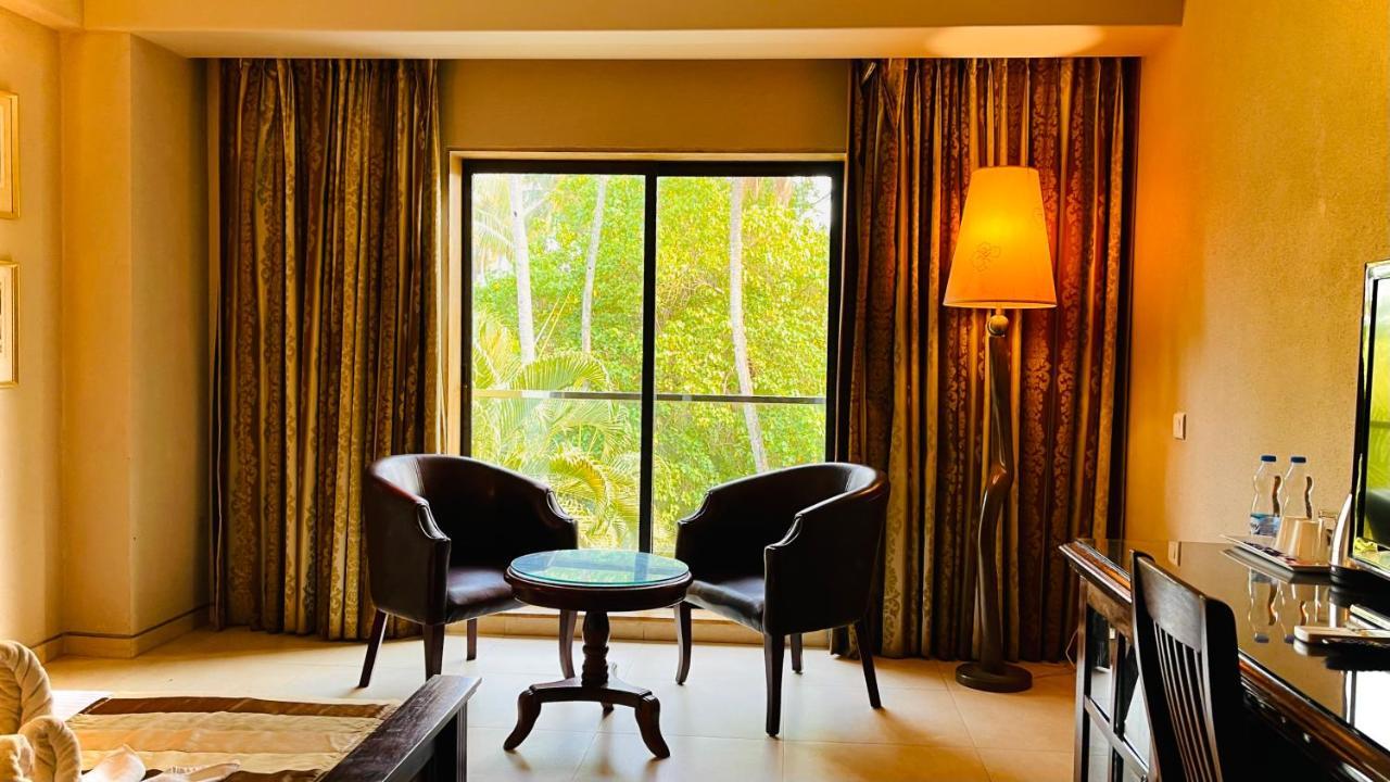Neelam The Glitz Hotel Calangute Bagian luar foto
