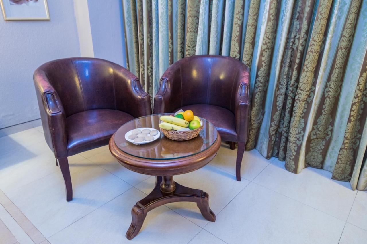 Neelam The Glitz Hotel Calangute Bagian luar foto